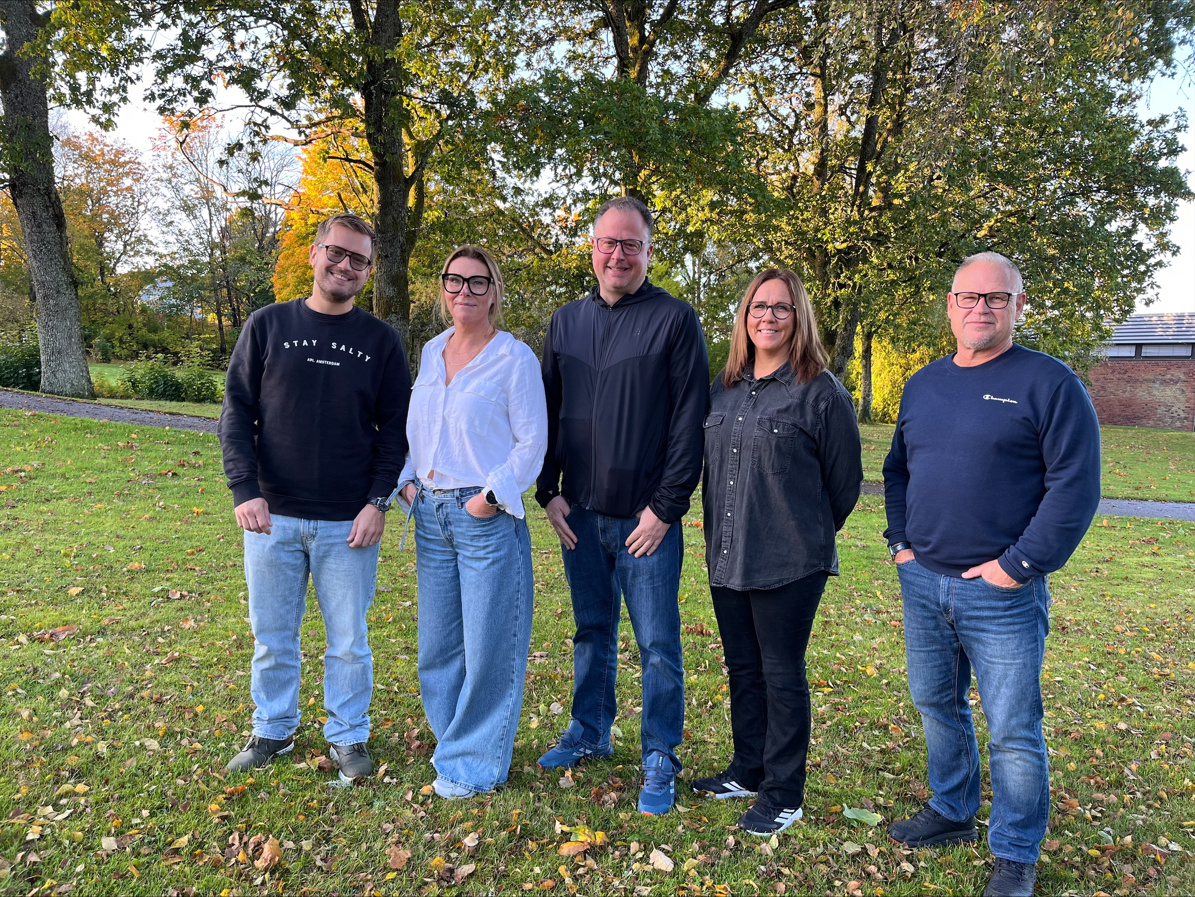 Familjebehandlarna Per Dewill, Sandra Blomhag, Marcus Johansson, Josefin Sjögren och Anders Thorild